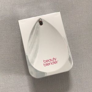 Beauty Blender Bounce Foundation 3.35
